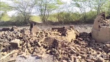 सहाड़ा: चीड़ खेड़ा में प्रशासन के खौफ से अवैध कोयला भट्टियों पर खुद मालिकों ने चलाया हथौड़ा, इलाके में चर्चा