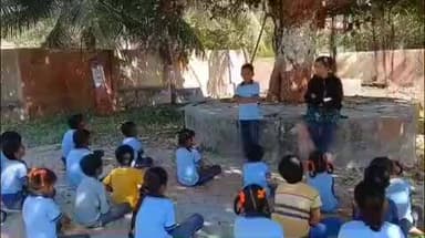 સુત્રાપાડા: સૂત્રાપાડાના પશ્નાવડા ગામે ગાયત્રી સીમ પ્રાથમિક શાળા ખાતે વીર બાળ દિવસની ઉજવણી કરવામા આવી