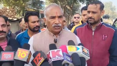 बाजपुर: भाजपा विधायक अरविंद पांडे ने बांग्लादेश सरकार के खिलाफ विरोध प्रदर्शन की निंदा की