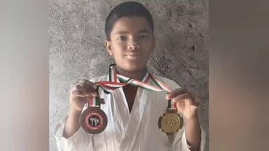 मुर्तीजापूर: राष्ट्रीय कराटे स्पर्धेत विनय जामनिकची सुवर्ण-रौप्य कामगिरी