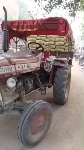 रजौन: विरनोद चौक के पास तेज रफ्तार ट्रैक्टर ने महिला को कुचला, महिला की मौत