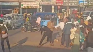 ಕೇವಲ 500 ರೂ.ಗಾಗಿ ಎರಡು ಗುಂಪಿನ ನಡುವೆ ಮಾರಾ-ಮಾರಿ