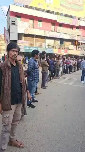 দীপু দাসের হ"ত্যা"র প্রতিবাদে মানববন্ধন ও বি/ক্ষোভ সমাবেশ খাগড়াছড়িতে
#SaveBangladeshiHindus #viralpost #বাংলাদেশ #hindu...