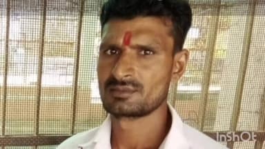 करेड़ा: डांग का खेड़ा में संदिग्ध परिस्थितियों में युवक की मौत, परिजनों ने हत्या का आरोप लगाते हुए थाने के बाहर किया प्रदर्शन