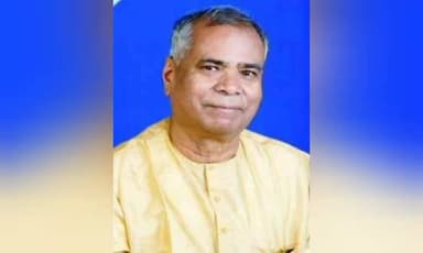 नवापूर: ज्येष्ठ काँग्रेस नेते तथा माजी मंत्री सुरूपसिंग नाईक यांचे दुःखद निधन....