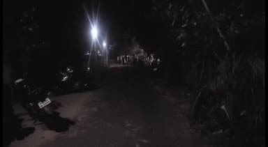 வேதாரண்யம்: இப்படியும் நடக்குமா ?நாககுடையான் பகுதியில் மனைவியின் நடத்தையில் சந்தேகப்பட்டு கையை வெட்டி குளத்தில் வீசிய கணவர் கைது - கையை தேடும் பணி தீவிரம்