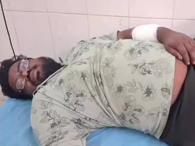 పుంగనూరు: ప్రవేట్ బస్టాండులో వ్యక్తిపై కత్తితో దాడి వ్యక్తి పరిస్థితి విషమం.