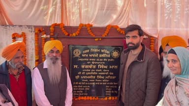 ਬਠਿੰਡਾ: ਹਜੂਰਾ ਕਪੂਰਾ ਕਲੋਨੀ ਵਿਖੇ ਮੇਅਰ ਪਦਮਜੀਤ ਮਹਿਤਾ ਨੇ ਰੱਖਿਆ ਨੀਂਹ ਪੱਥਰ