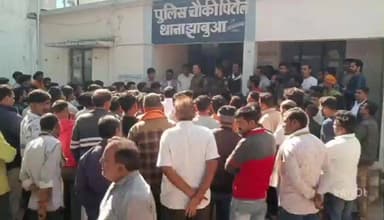 पेटलावद: झाबुआ: गो-हत्या के विरोध में पिटोल नगर पूर्ण रूप से बंद रहा, ज्ञापन दिया गया