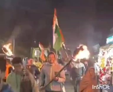 আমতা ১: আমতা হিন্দু বাঁচাও কমিটির পক্ষ থেকে প্রতিবাদ মিছিল আমতাতে বাংলাদেশের ঘটনার প্রতিবাদে