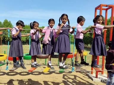 जिवती: सहल शिक्षण आणि बौद्धिक विकासांचा संगम चिमुकल्यांची ज्ञान आनंद सहल