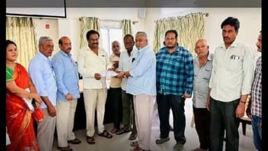 పలమనేరు: పలమనేరు వ్యవసాయ మార్కెట్ నందు అదనపు మరుగుదొడ్లునిర్మించండి వ్యవసాయ మార్కెట్ లోని వ్యాపారుల డిమాండ్