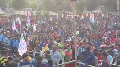 কল্যাণী: অপরিকল্পিত SIR এর প্রতিবাদে কল্যাণীতে তৃণমূল কংগ্রেসের প্রতিবাদী জনসভা, উপস্থিত
নায়িকা শ্রাবন্তী