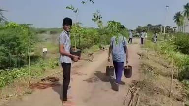 திருச்சுழி: அரசுப் பள்ளியில் சுற்றுச்சூழல் ஆசிரியர் முன்னெடுப்பில் சுற்றுச்சூழலை பாதுகாக்கும் ஆயிரம் மரக்கன்றுகள் நடும் நிகழ்ச்சி நடைபெற்றது