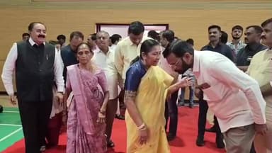 ભાવનગર: સાંસદ ખેલ મહોત્સવ અંતર્ગત સીદસર સ્પોર્ટ્સ કોમ્પ્લેક્સ ખાતે કેન્દ્રીય રાજ્યમંત્રીની ઉપસ્થિતિમાં સમાપન સમારંભ યોજાયો