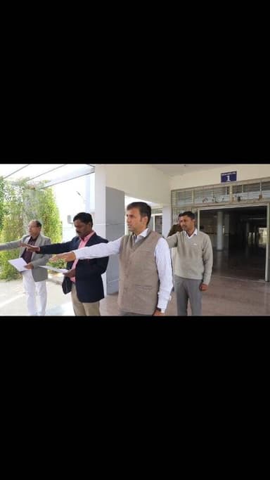 ⭐ आयुक्त कार्यालय नर्मदापुरम में बुधवार को सुशासन सप्ताह के अंतर्गत सुशासन दिवस की शपथ दिलाई गई ।
#narmadapuram @CMMadh...