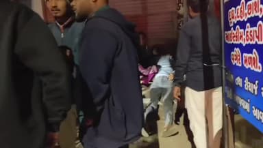 ખેડબ્રહ્મા: હાઇવે રોડ પર ના લક્ષ્મીપુરા ચાર રસ્તા નજીક મોડી રાત્રે કાર અને એકટીવા વચ્ચે અકસ્માત સર્જાયો