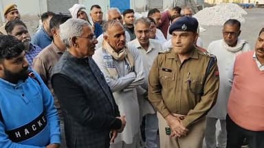 हा तो चोर तो लठ लेके ही आवेगो,एसएचओ पैसचो ना करें निहाल-विधायक डॉ जसवंत यादव,क्या कहा सुनिए #behrornews #behrorpolice