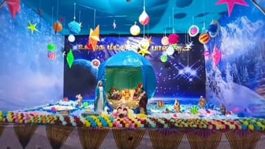 நல்லம்பள்ளி: நல்லம்பள்ளி கோயிலூர் பேராலயத்தில் கிறிஸ்மஸ் தின சிறப்பு திருப்பலி நடைபெற்றது