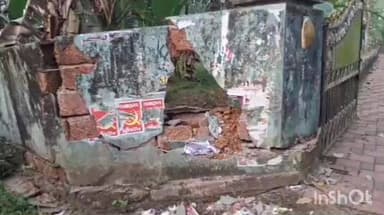 കുന്നത്തൂർ: ശൂരനാട് തെക്ക് മാലിന്യം തള്ളാൻ എത്തിയ വാഹനം നാട്ടുകാർ പിടികൂടി