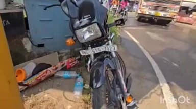 കുന്നത്തൂർ: ഭരണിക്കാവിൽ വാഹനാപകടത്തിൽ ഇരുചക്രവാഹന യാത്രകാർക്ക് പരിക്ക്