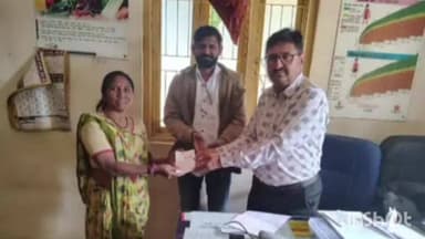 વિજાપુર: દીકરો દીકરી એક સમાન અભિયાનને વેગ, વિજાપુરમાં કુટુંબ નિયોજન અપનાવનાર દંપતિને બચત પત્રોનો લાભ