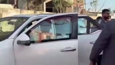 ਮਮਦੋਟ: ਪਿੰਡ ਭੱਟੀਆਂ ਵਿਖੇ ਸਮਾਜ ਸੇਵਕ ਚੰਦਨ ਉਰਫ ਚੰਦੂ ਮੁੱਖ ਮਹਿਮਾਨ ਵਜੋਂ ਪੁੱਜੇ ਕ੍ਰਿਸਮਸ ਦਾ ਤਿਉਹਾਰ ਬੜੀ ਖੁਸ਼ੀ ਤੇ ਉਤਸ਼ਾਹ ਨਾਲ ਮਨਾਇਆ ਗਿਆ