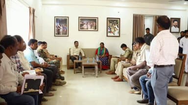 వాజేడు: గద్దెల విస్తరణ పనులు త్వరగా పూర్తి చేయాలి: మంత్రి సీతక్క