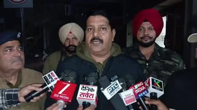 ਗੁਰਦਾਸਪੁਰ: ਜੇਲ ਰੋਡ ਤੇ ਸਥਿਤ ਔਸੀ ਹੱਬ ਇਮੀਗ੍ਰੇਸ਼ਨ ਸੈਂਟਰ ਦੇ ਬਾਹਰ ਦੋ ਮੋਟਰਸਾਈਕਲ ਸਵਾਰ ਨੌਜਵਾਨਾਂ ਨੇ ਚਲਾਈਆਂ ਗੋਲੀਆਂ