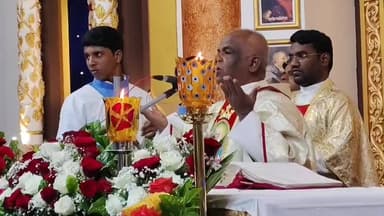 உளுந்தூர்பேட்டை: எறையூர் புனித ஜெபமாலை தேவாலயத்தில் கிறிஸ்துமஸ் பண்டிகையை முன்னிட்டு நடைபெற்ற சிறப்பு பிராத்தனை