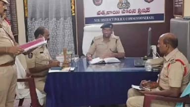 వత్సవాయి పోలీస్ స్టేషన్లో తనిఖీలు చేసిన డీసీపీ లక్ష్మీనారాయణ