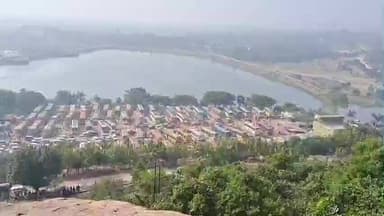 বাঘমুণ্ডী: অযোধ্যা পাহাড়ে বড়দিন উপলক্ষে পর্যটকদের ঢল, তবে অন্যান্য বছরের তুলনায় এই বছর ভিড় কম বলে দাবি ক্ষুদ্র ব্যবসায়ীর