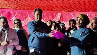 বাঘমুণ্ডী: শশ গ্রামের ফুটবল প্রতিযোগিতায় উপস্থিত বিধায়ক সুশান্ত মাহাতো