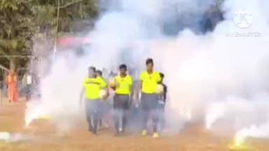 পাত্রসায়র: পাত্রসায়েরে বড়দিন উপলক্ষে প্রতি বছরের ন্যায় এ বছরও অনুষ্ঠিত হলো মহিলা ফুটবল প্রদর্শন