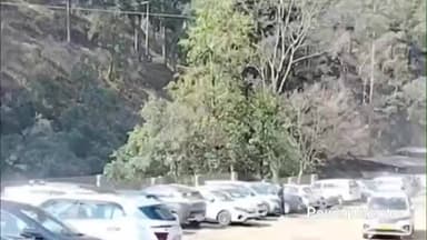 रामगढ़: संभागीय परिवहन अधिकारी अरविंद पाण्डेय ने भीमताल से कैंची धाम शटल सेवा का किया निरीक्षण