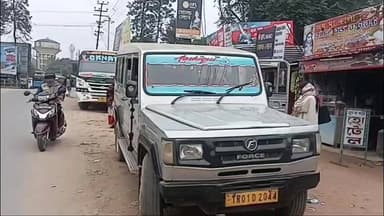 খোয়াই: খোয়াই–রাধানগর স্ট্যান্ডে অতিরিক্ত ভাড়া আদায়ে অতিষ্ঠ যাত্রীসাধারন