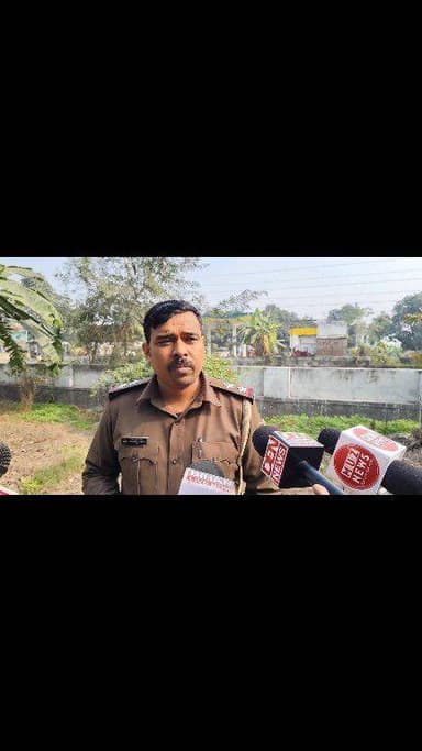 बिहार में खुलेआम गोलीबारी से दहशत में परिवार.. Smarat Chaudhari के राज में अपराधी बे’लगाम...
#voiceindialive #Muzaffarp...