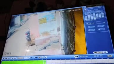 बच्ची से मोबाइल चोरी कर युवक फरार सीसीटीवी में भागते दिखा युवक
#crime #theft #Chandaulipolice@chandaulipolice