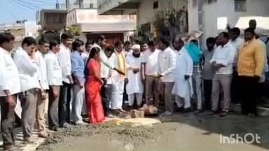 పరిగి: పరిగి మున్సిపాలిటీని రాష్ట్రంలోనే ఆదర్శ మున్సిపాలిటీగా చేస్తా: సిసి రోడ్డు ప్రారంభోత్సవంలో ఎమ్మెల్యే రామ్మోహన్ రెడ్డి