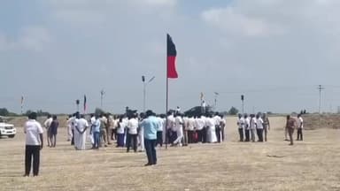 அருப்புக்கோட்டை: மதுரை தூத்துக்குடி நெடுஞ்சாலையில் கல்குறிச்சி பகுதியில் ஜனவரி 24ஆம் தேதி நடைபெறுகின்றதிமுகஇளைஞரணி சந்திப்பு இடத்தை இரு அமைச்சர்கள் பார்வையிட்டனர்