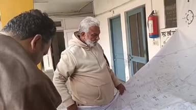 ਪਠਾਨਕੋਟ: ਪਠਾਨਕੋਟ ਦੇ ਨਾਲ ਸੁਜਾਨਪੁਰ ਨਗਰ ਕੌਂਸਲ ਦੇ ਵਿੱਚ ਲਗਾਇਆ ਗਿਆ ਵਾਰਡ ਬੰਦੀ ਦਾ ਨਕਸ਼ਾ।