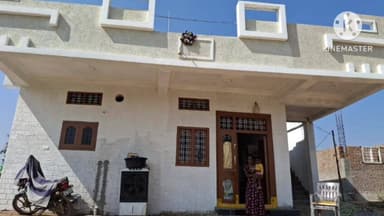 జనగాం: ఇందిరమ్మ ఇళ్ల నిర్మాణంలో జిల్లా ముందంజ క్షేత్రస్థాయిలో స్పష్టమైన పురోగతి జనగాం జిల్లా కలెక్టర్ రిజ్వాన్ భాషా షేక్