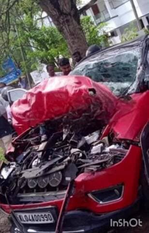 ചേർത്തല: മുൻ MP അഡ്വ എ.എം ആരിഫിന് വാഹനാപകടത്തിൽ പരിക്ക്