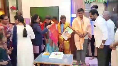 ఇల్లంతకుంట: ఐఐటి జాతీయస్థాయిలో ఓబీసీ 4004 ర్యాంకు సాధించిన విద్యార్థిని ధనుశ్రీ ని సన్మానించిన బిజెపి పట్టణ అధ్యక్షుడు