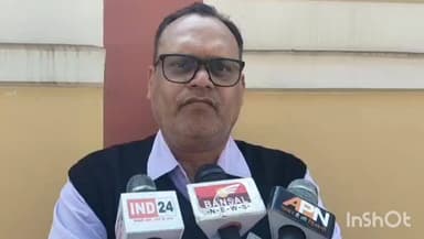 अंबिकापुर: पब्लिक एप की टीम ने सरगुजा जिले में कुत्तों में हो रही बीमारी को लेकर पशु चिकित्सा चंद्र प्रकाश मिश्रा से ली प्रतिक्रिया