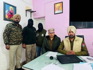 ਨਵਾਂਸ਼ਹਿਰ: ਥਾਣਾ ਸਿਟੀ ਬੰਗਾ ਪੁਲਿਸ ਨੇ 20 ਗ੍ਰਾਮ ਹੈਰੋਇਨ ਸਮੇਤ ਪਿੰਡ ਥਾਂਧੀਆਂ ਨਿਵਾਸੀ ਕੁਲਵੰਤ ਰਾਮ ਅਤੇ ਬੰਗਾ ਨਿਵਾਸੀ ਮਨੀਸ਼ ਕੁਮਾਰ ਨੂੰ ਕੀਤਾ ਕਾਬੂ