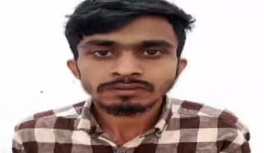 बड़गांव: डीएसटी और प्रतापनगर पुलिस ने थाना क्षेत्र से 20 दिन से फरार प्रतिबंधित ड्रग्स के सप्लायर को किया गिरफ्तार