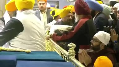 कोतवाली: भाजपा अध्यक्ष जे.पी. नड्डा ने चांदनी चौक के गुरुद्वारा सीसगंज साहिब में मत्था टेका