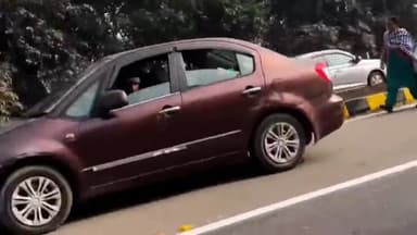 ਖਰੜ: ਰੋਡ ਤੇ ਅਣਜਾਣ ਵਾਹਨ ਚਾਲਕ ਵੱਲੋਂ ਜਾਲੀ ਕਰੰਸੀ ਗਿਰਾਉਣ ਸਬੰਧੀ ਵੀਡੀਓ ਹੋਈ ਵਾਇਰਲ