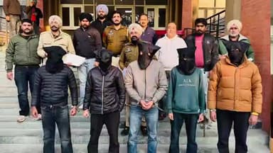 ਤਰਨਤਾਰਨ: ਤਰਨ ਤਾਰਨ ਐਸਐਸਪੀ ਨੇ ਕੀਤੀ ਪ੍ਰੈਸ ਕਾਨਫਰੰਸ, ਵੱਖ ਵੱਖ 4 ਮਾਮਲਿਆਂ ਵਿੱਚ 6 ਦੋਸ਼ੀ ਗ੍ਰਿਫ਼ਤਾਰ।